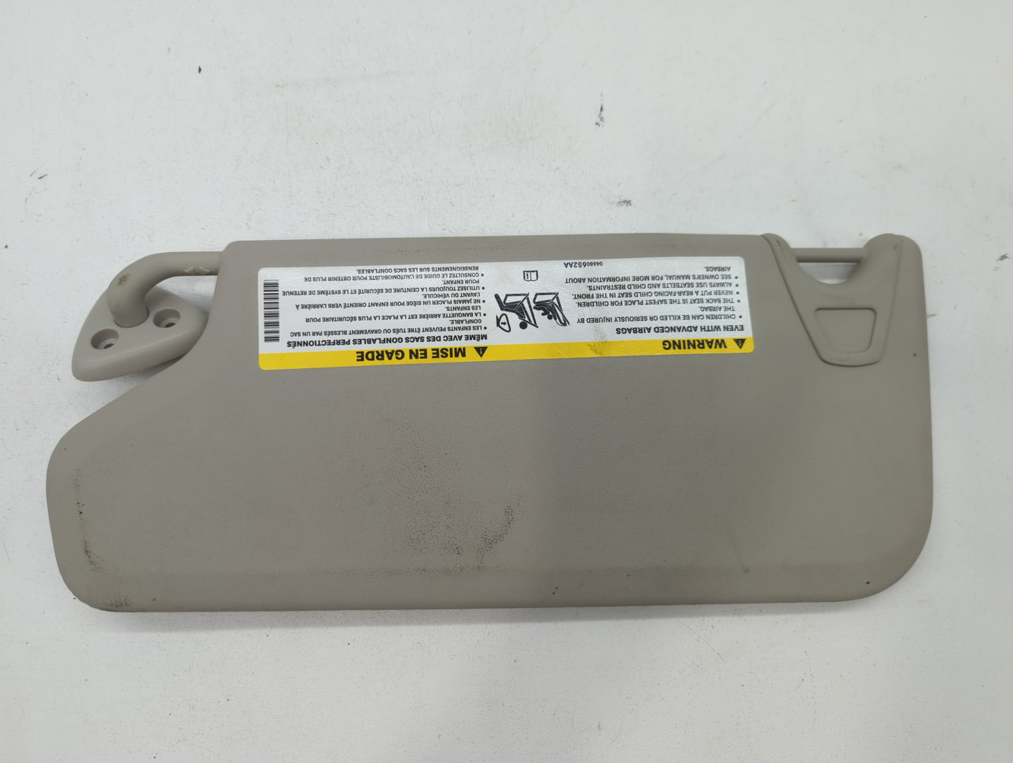 2013 Dodge Journey Sun Visor Shade Replacement Passenger Right Mirror Fits OEM Used Auto Parts - Oemusedautoparts1.com