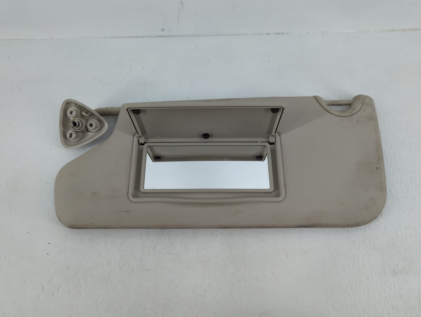 2013 Dodge Journey Sun Visor Shade Replacement Driver Left Mirror Fits OEM Used Auto Parts - Oemusedautoparts1.com