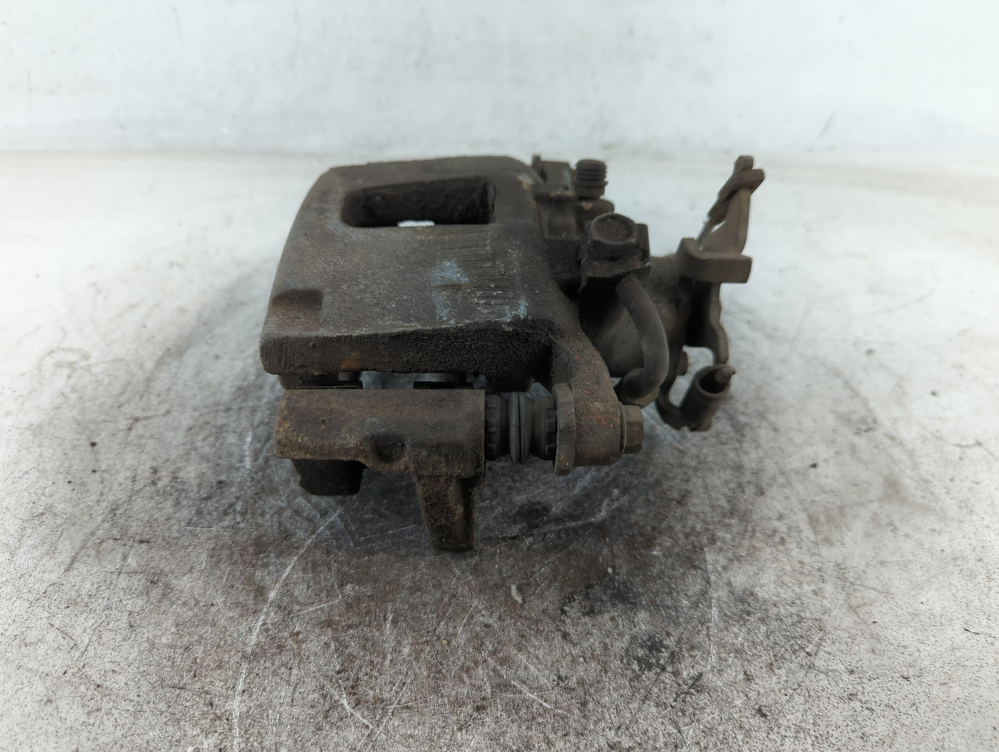 2012-2020 Dodge Journey Front Driver Left Brake Caliper - Oemusedautoparts1.com