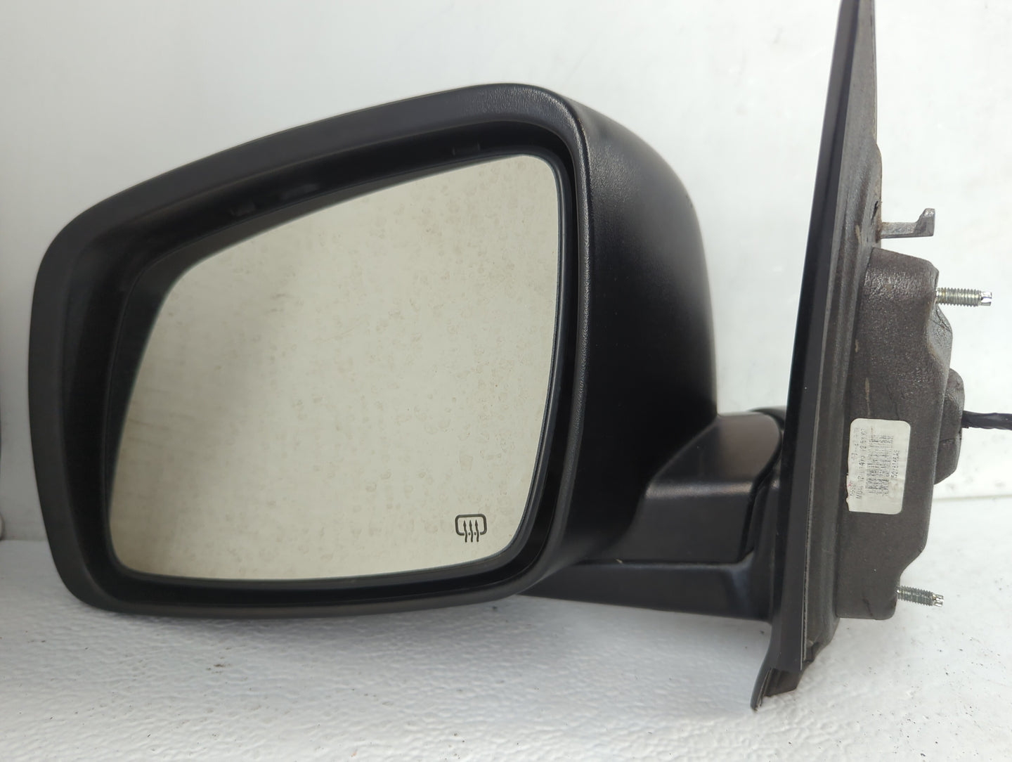 2013 Dodge Journey Driver Side View Mirror - Left Door Mirror OEM Used - Oemusedautoparts1.com