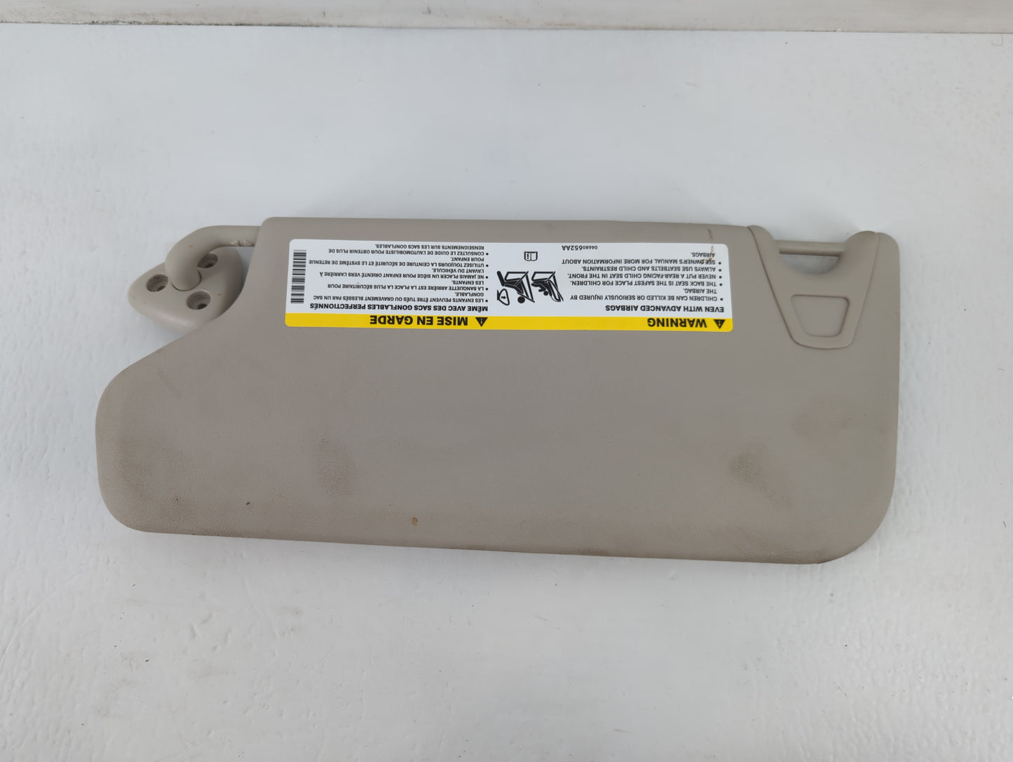 2013 Dodge Journey Sun Visor Shade Replacement Passenger Right Mirror Fits OEM Used Auto Parts - Oemusedautoparts1.com