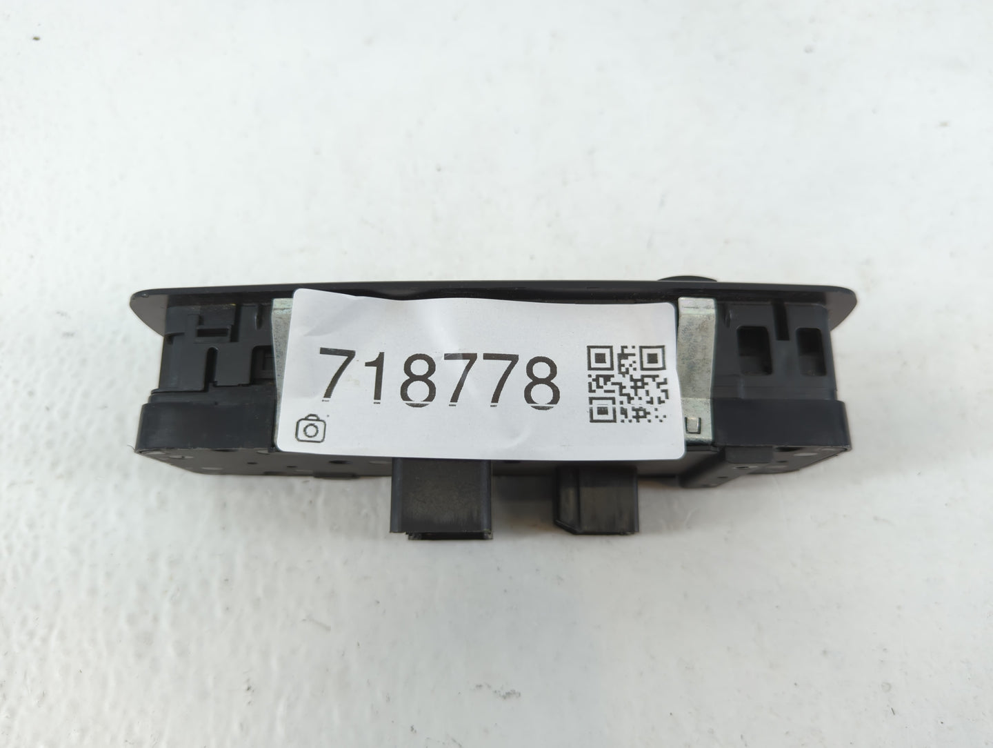 2013 Dodge Journey Master Power Window Switch Replacement Driver Side Left Fits OEM Used Auto Parts - Oemusedautoparts1.com