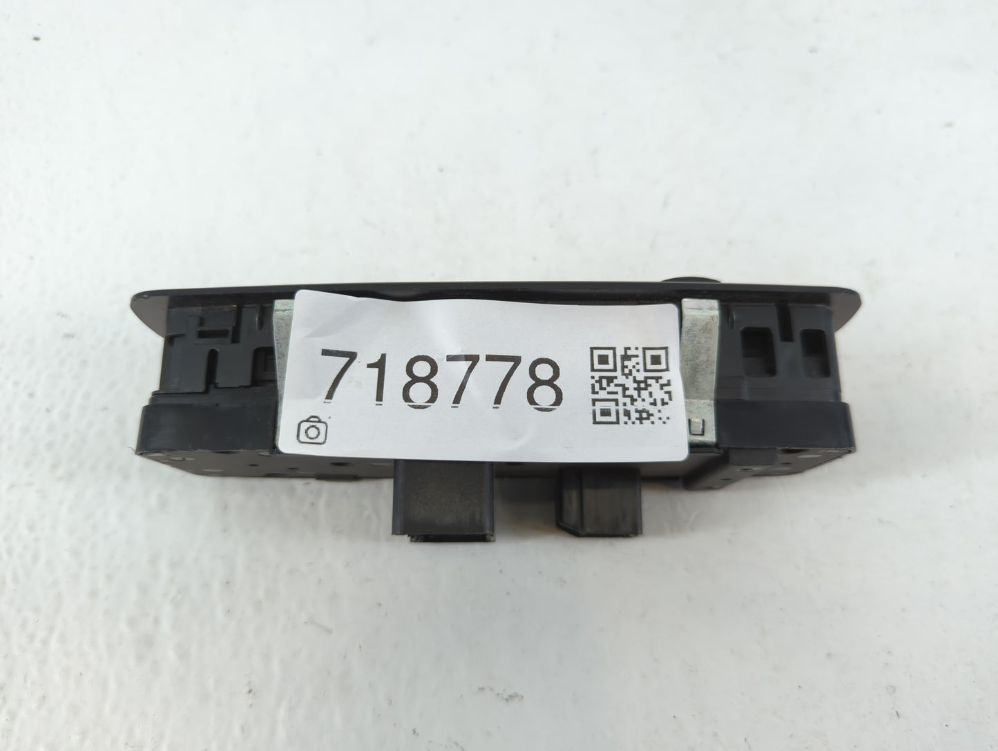 2013 Dodge Journey Master Power Window Switch Replacement Driver Side Left Fits OEM Used Auto Parts - Oemusedautoparts1.com