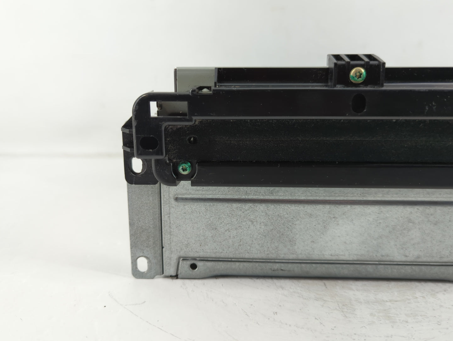 2018-2020 Dodge Journey Am Fm Cd Player Radio Receiver - Oemusedautoparts1.com