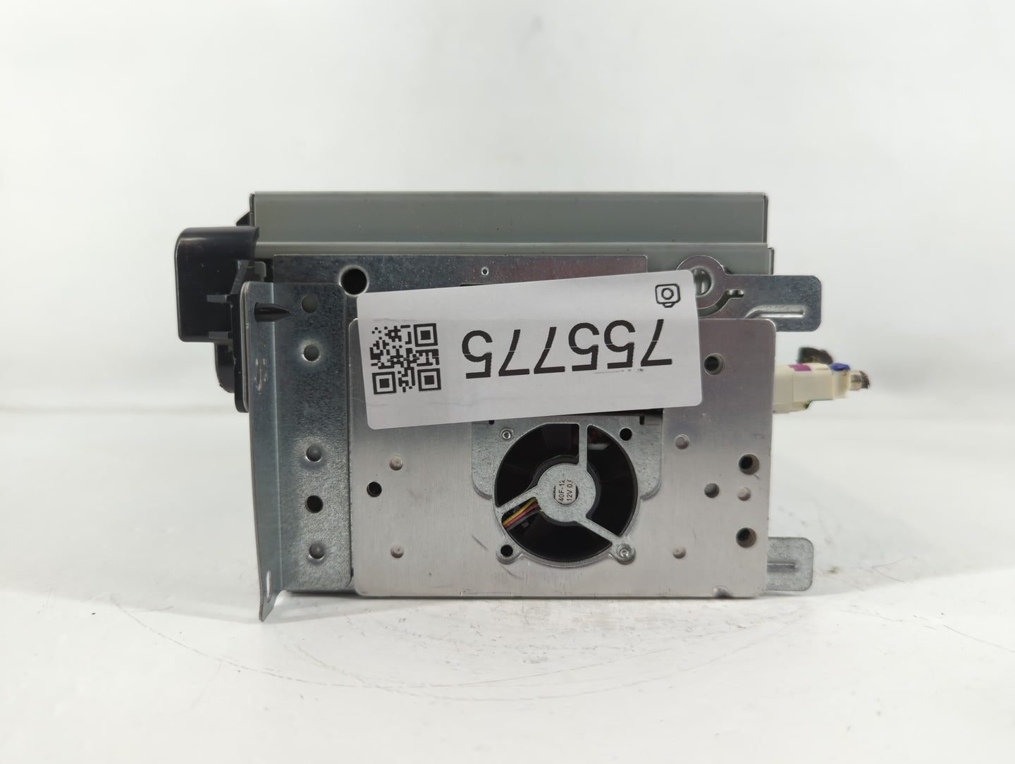 2018-2020 Dodge Journey Am Fm Cd Player Radio Receiver - Oemusedautoparts1.com