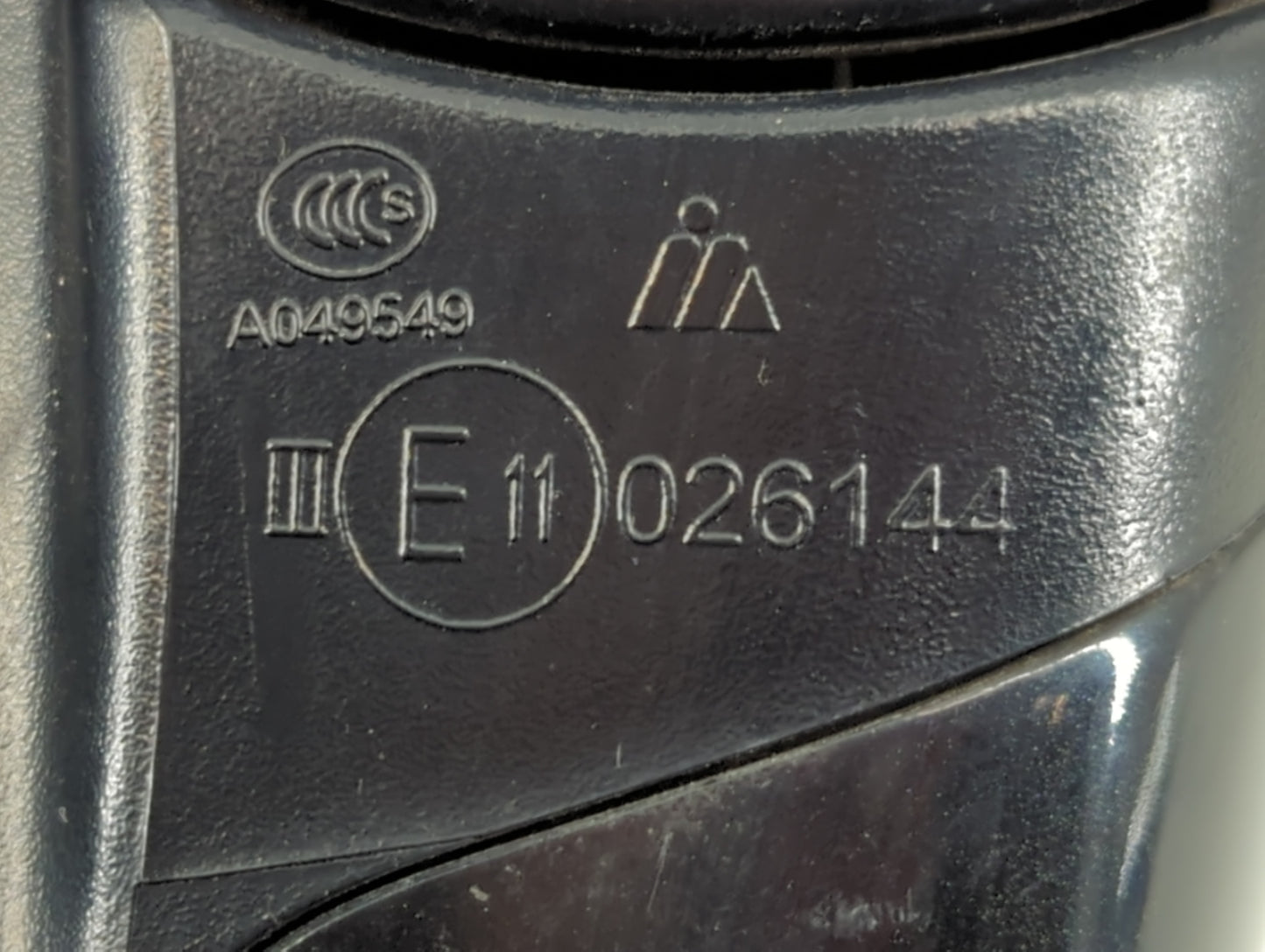 2013 Dodge Journey Driver Side View Mirror - Left Door Mirror OEM Used - Oemusedautoparts1.com