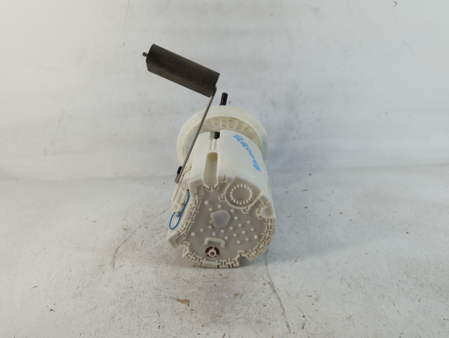 2011-2019 Dodge Journey Electrical Gas Fuel Pump Assembly - Oemusedautoparts1.com
