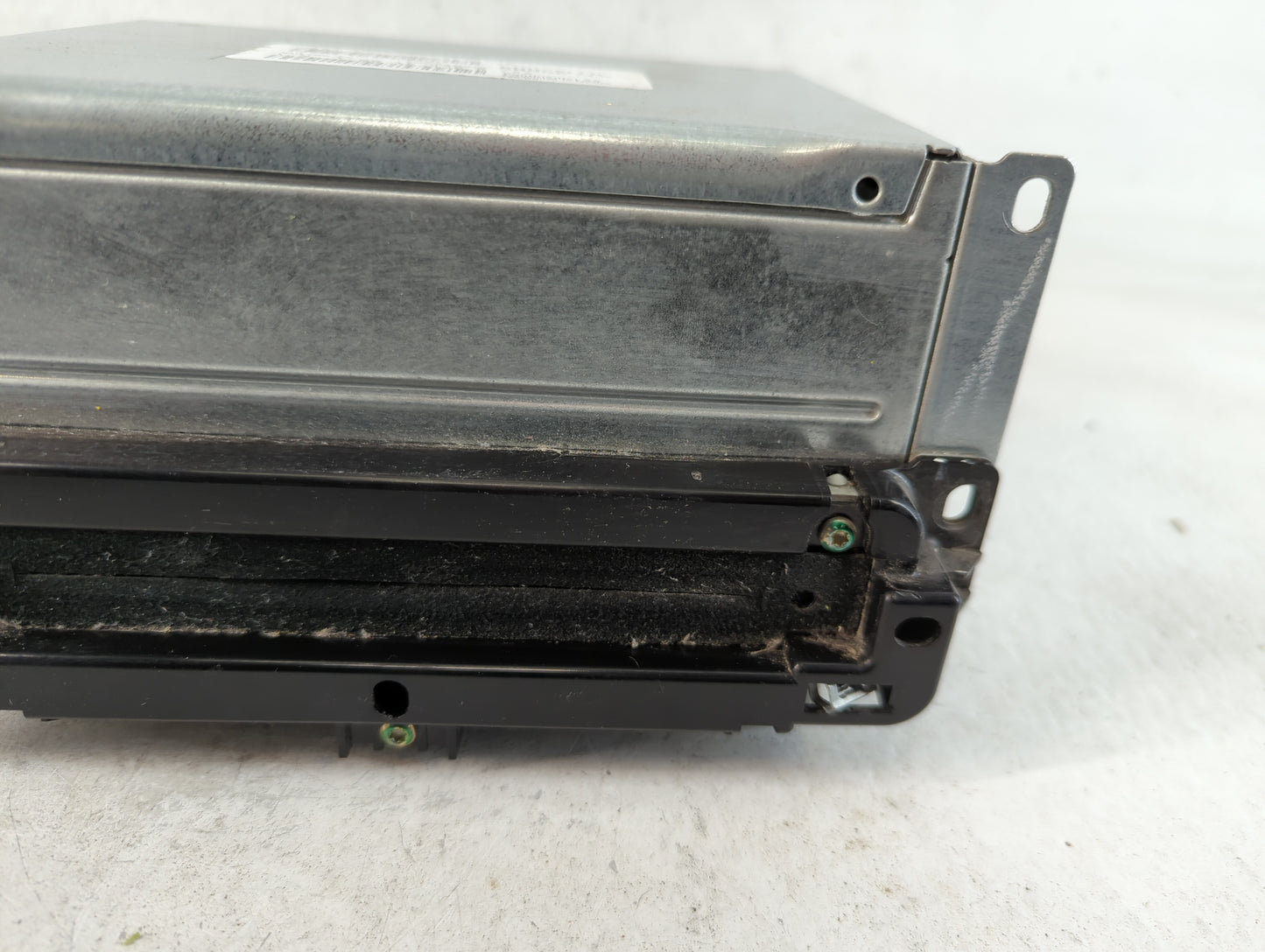 2013-2013 Dodge Journey Am Fm Cd Player Radio Receiver - Oemusedautoparts1.com