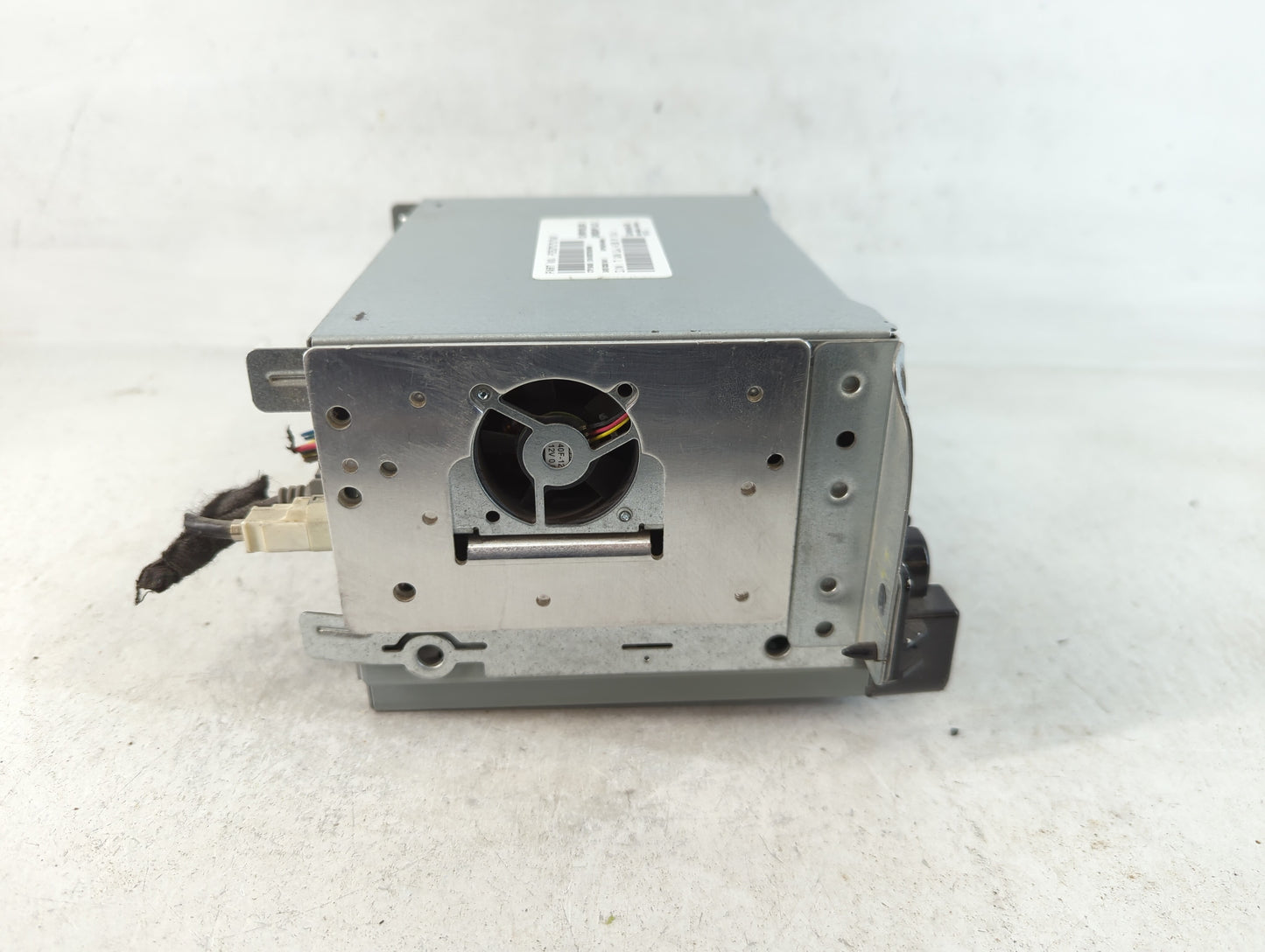 2013-2013 Dodge Journey Am Fm Cd Player Radio Receiver - Oemusedautoparts1.com