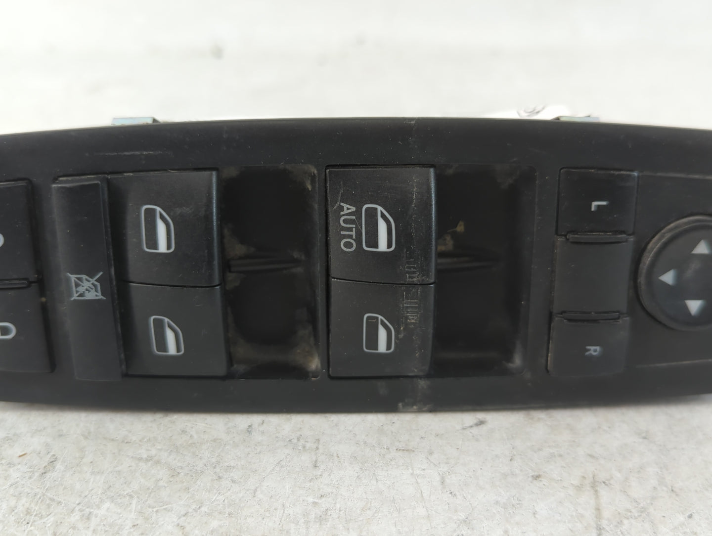 2018-2019 Dodge Journey Master Power Window Switch Replacement Driver Side Left P/N:68139805AB Fits Fits 2013 2014 2018 2019