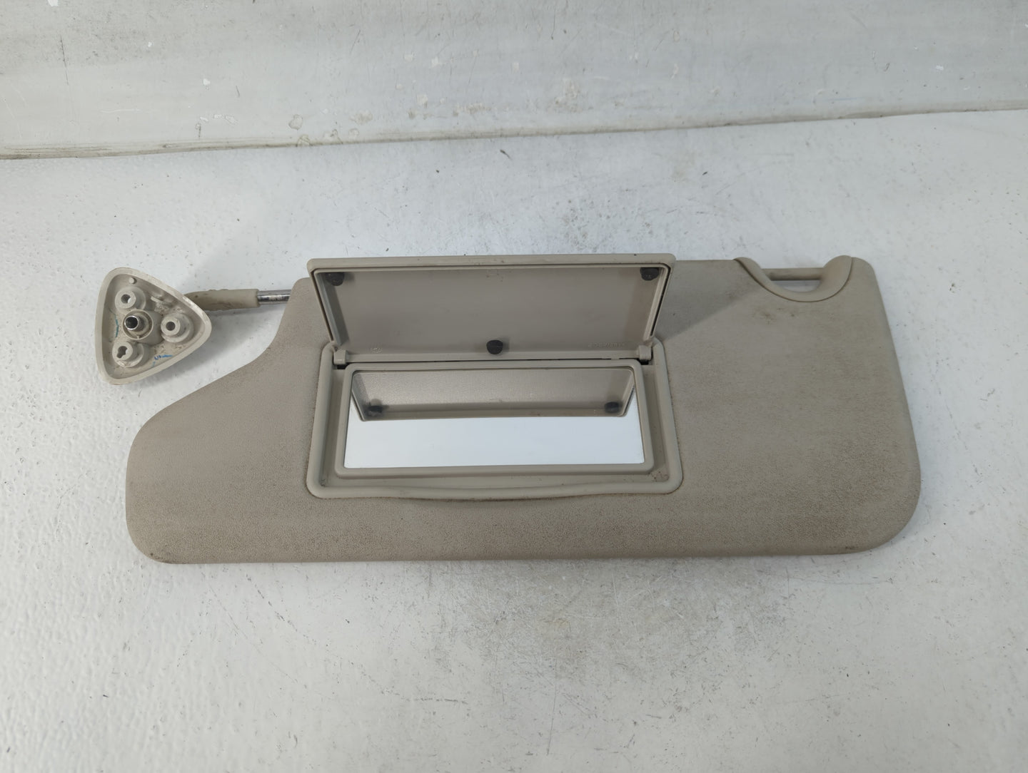 2011-2020 Dodge Journey Sun Visor Shade Replacement Passenger Right Mirror Fits OEM Used Auto Parts - Oemusedautoparts1.com