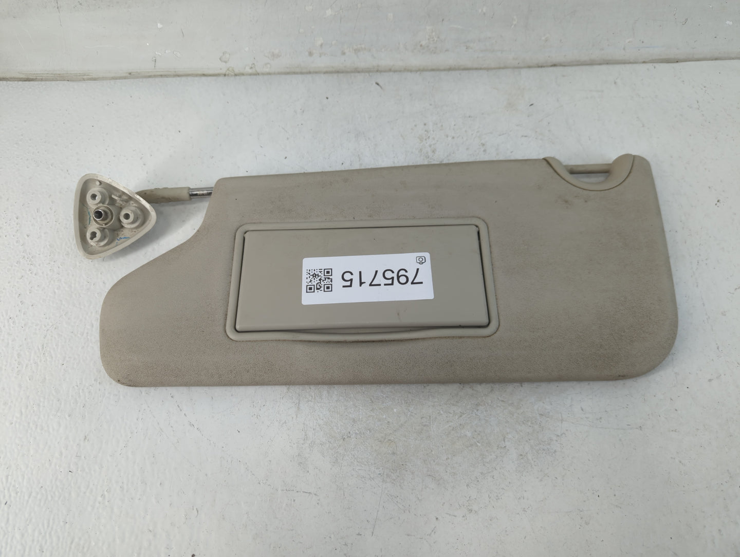2011-2020 Dodge Journey Sun Visor Shade Replacement Passenger Right Mirror Fits OEM Used Auto Parts - Oemusedautoparts1.com