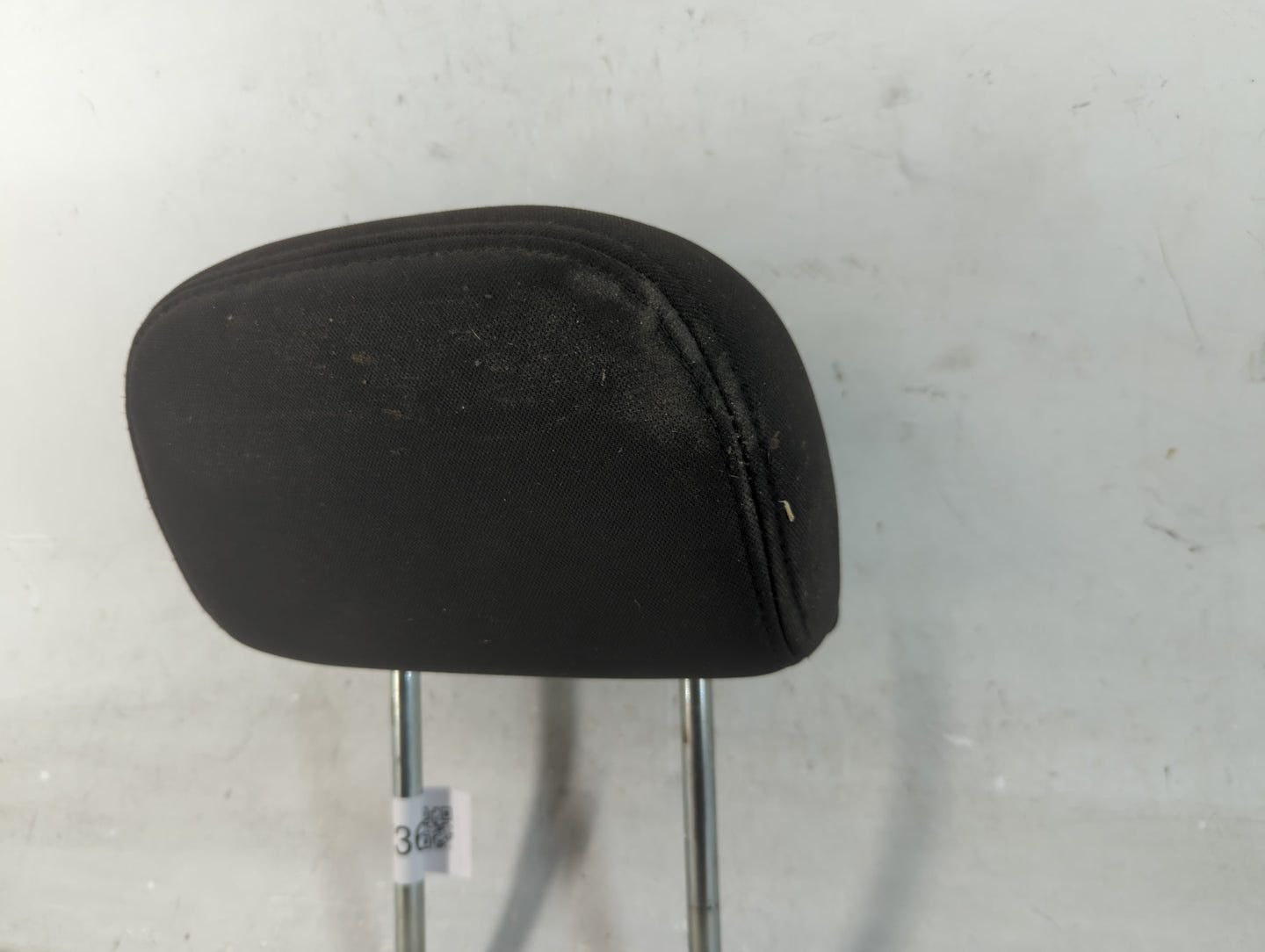 2013 Dodge Journey Headrest Head Rest Rear Center Seat Fits OEM Used Auto Parts - Oemusedautoparts1.com