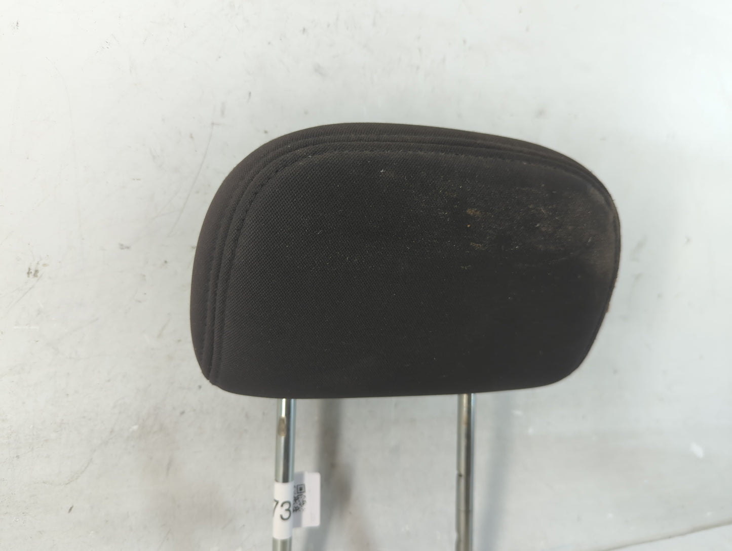 2013 Dodge Journey Headrest Head Rest Rear Center Seat Fits OEM Used Auto Parts - Oemusedautoparts1.com
