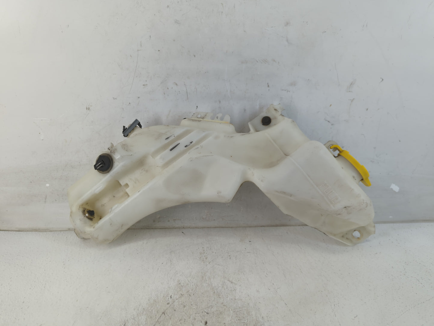 2013 Dodge Journey Windshield Washer Fluid Reservoir Bottle Oem - Oemusedautoparts1.com