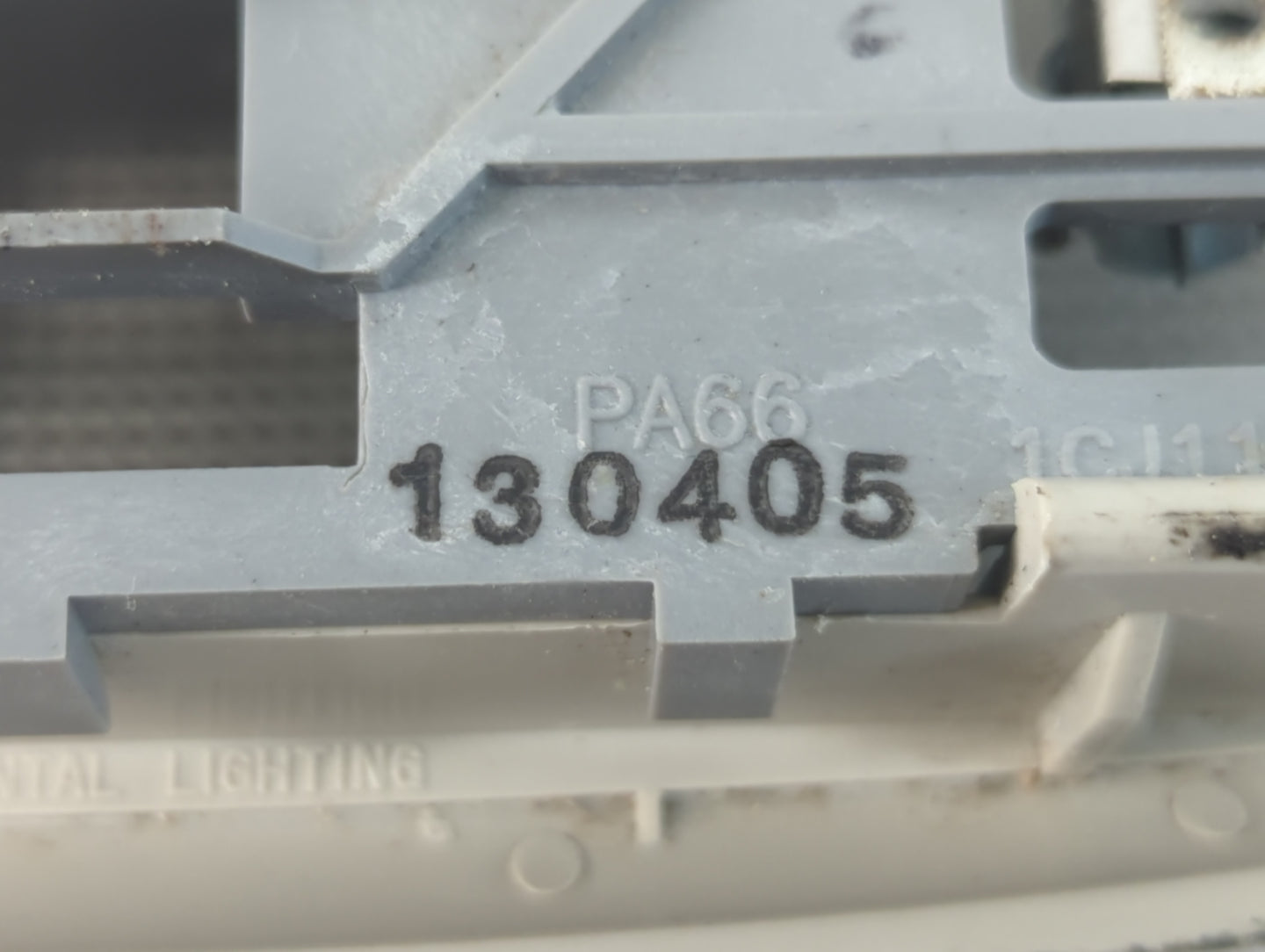 2013 Dodge Journey Overhead Roof Console Interior Dome Light - Oemusedautoparts1.com