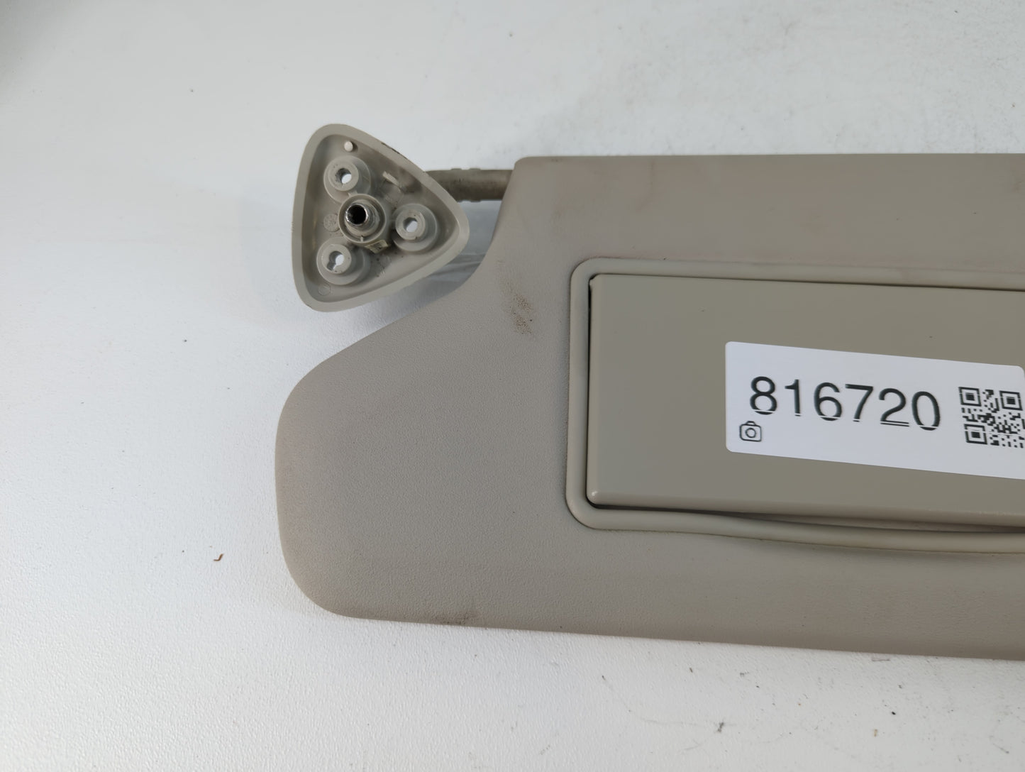 2013 Dodge Journey Sun Visor Shade Replacement Driver Left Mirror Fits OEM Used Auto Parts - Oemusedautoparts1.com