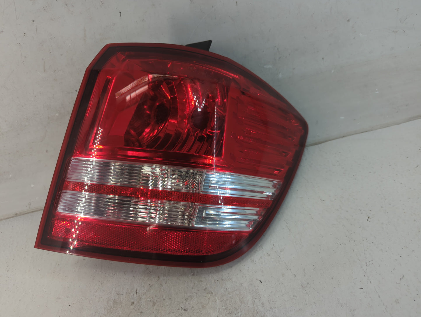 2010-2020 Dodge Journey Tail Light Assembly Passenger Right OEM P/N:05116290AH Fits OEM Used Auto Parts - Oemusedautoparts1.