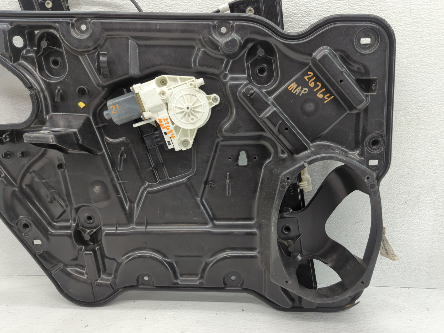 2013 Dodge Journey Driver Left Front Window Regulator - Oemusedautoparts1.com
