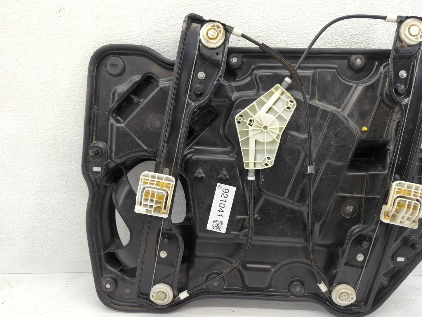 2013 Dodge Journey Driver Left Front Window Regulator - Oemusedautoparts1.com