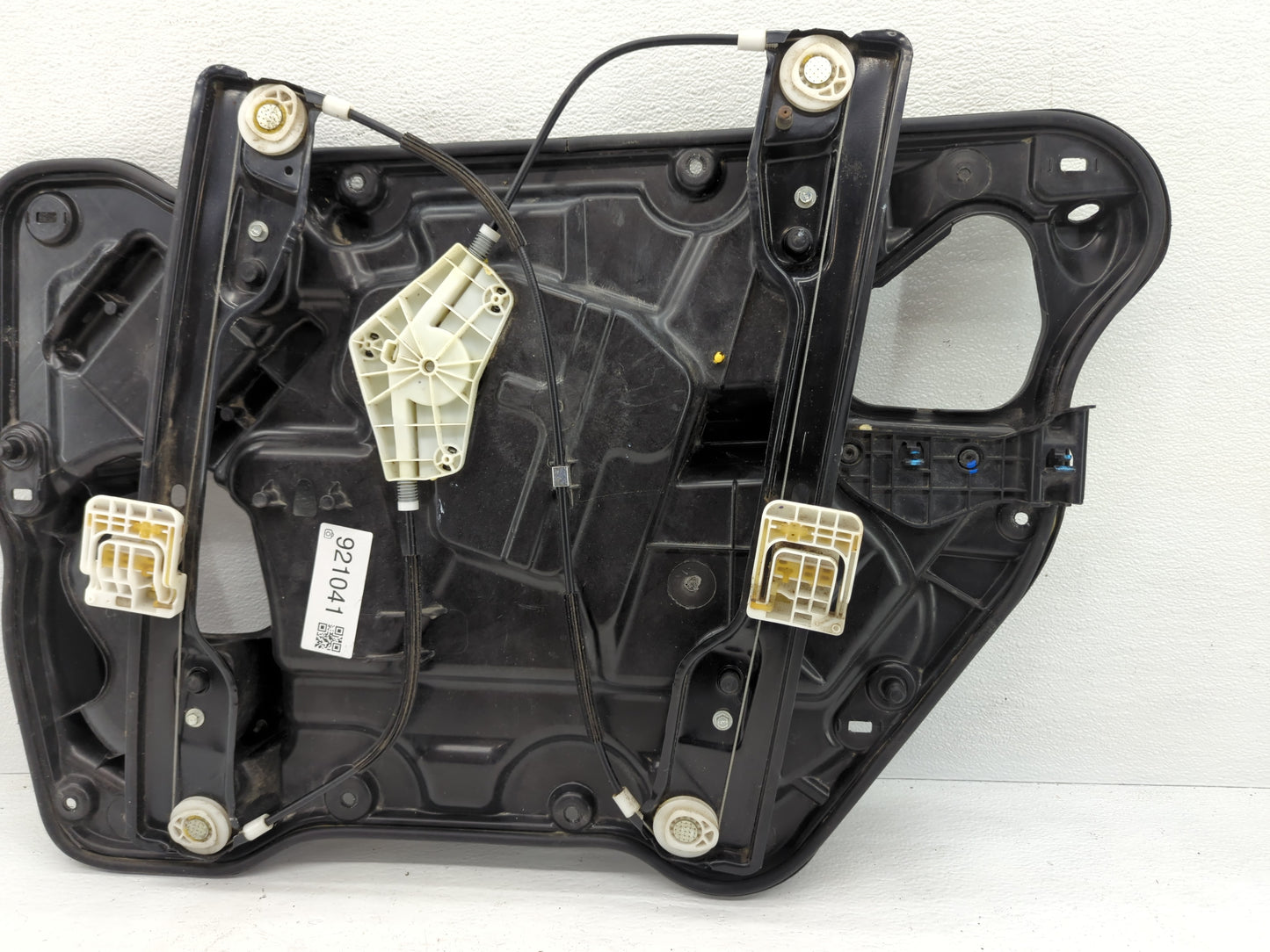 2013 Dodge Journey Driver Left Front Window Regulator - Oemusedautoparts1.com