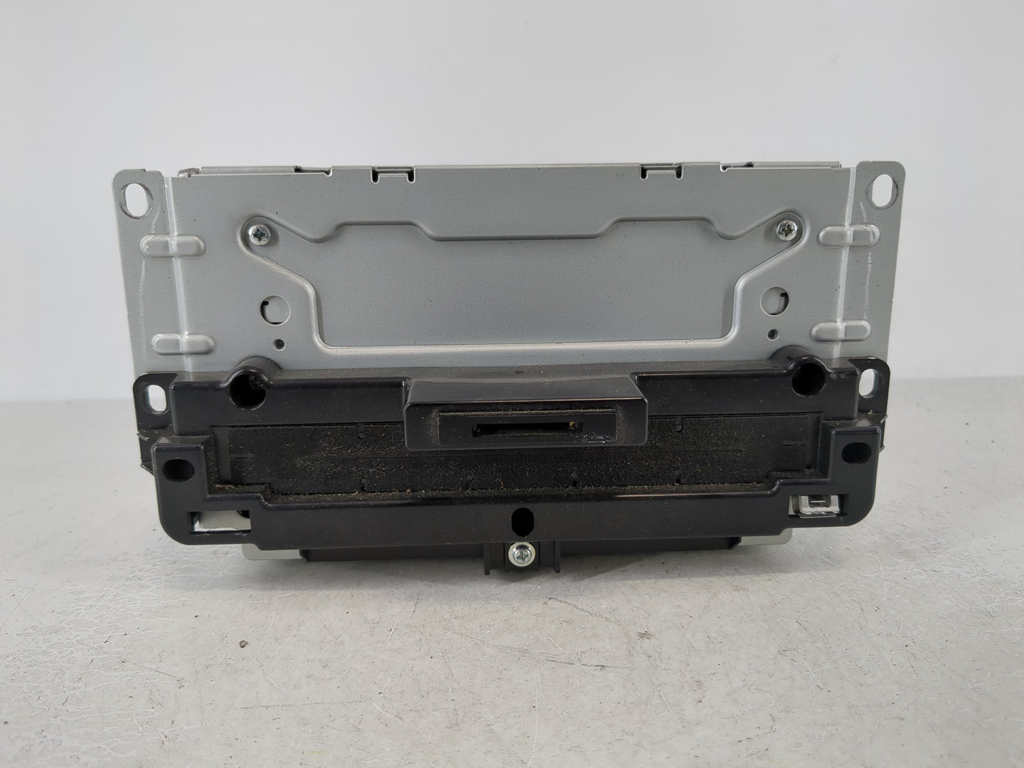 2013 Dodge Journey Radio AM FM Cd Player Receiver Replacement P/N:P05091367AH Fits OEM Used Auto Parts - Oemusedautoparts1.c
