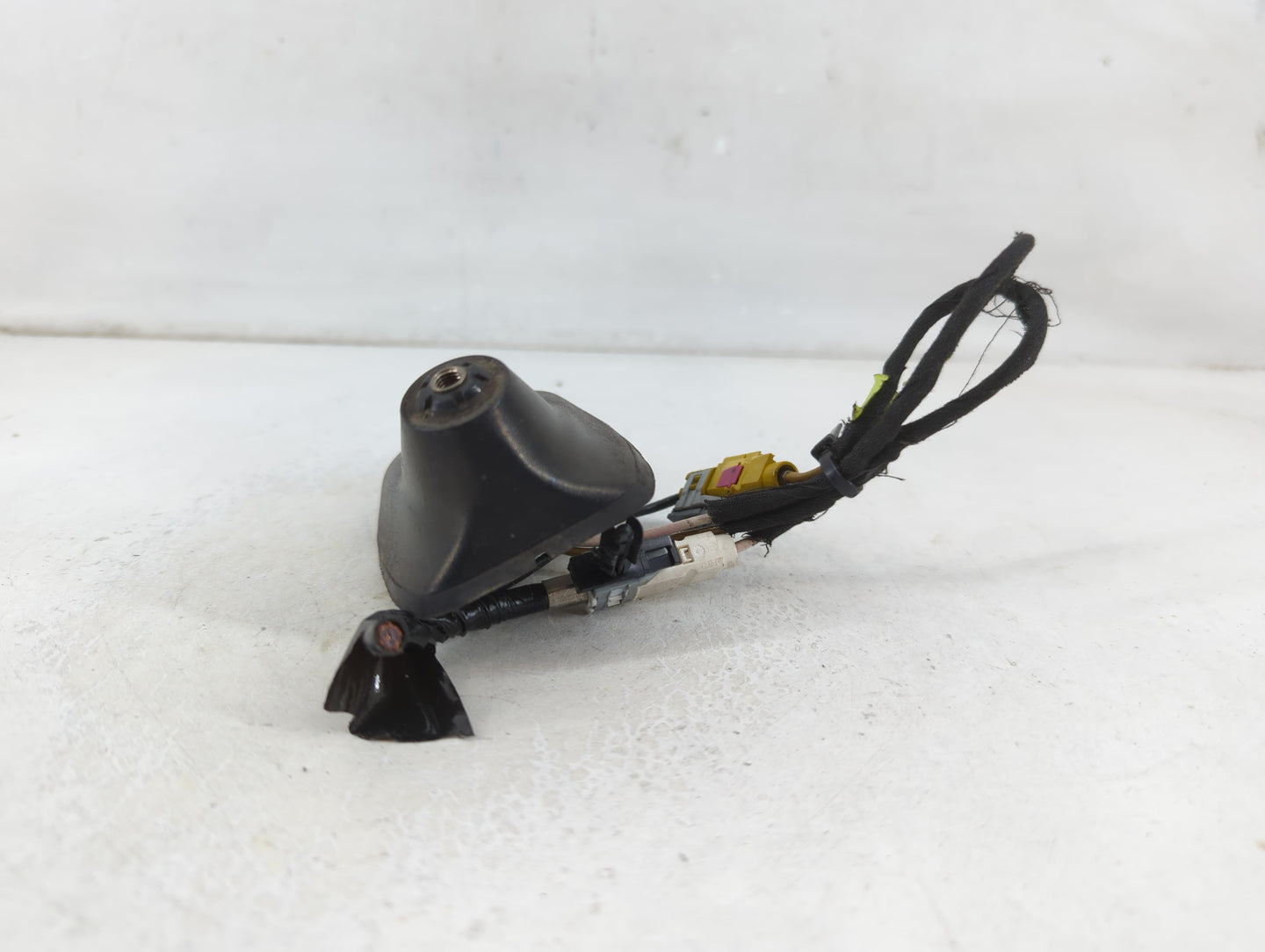 2013 Dodge Journey Antenna - Oem - Oemusedautoparts1.com