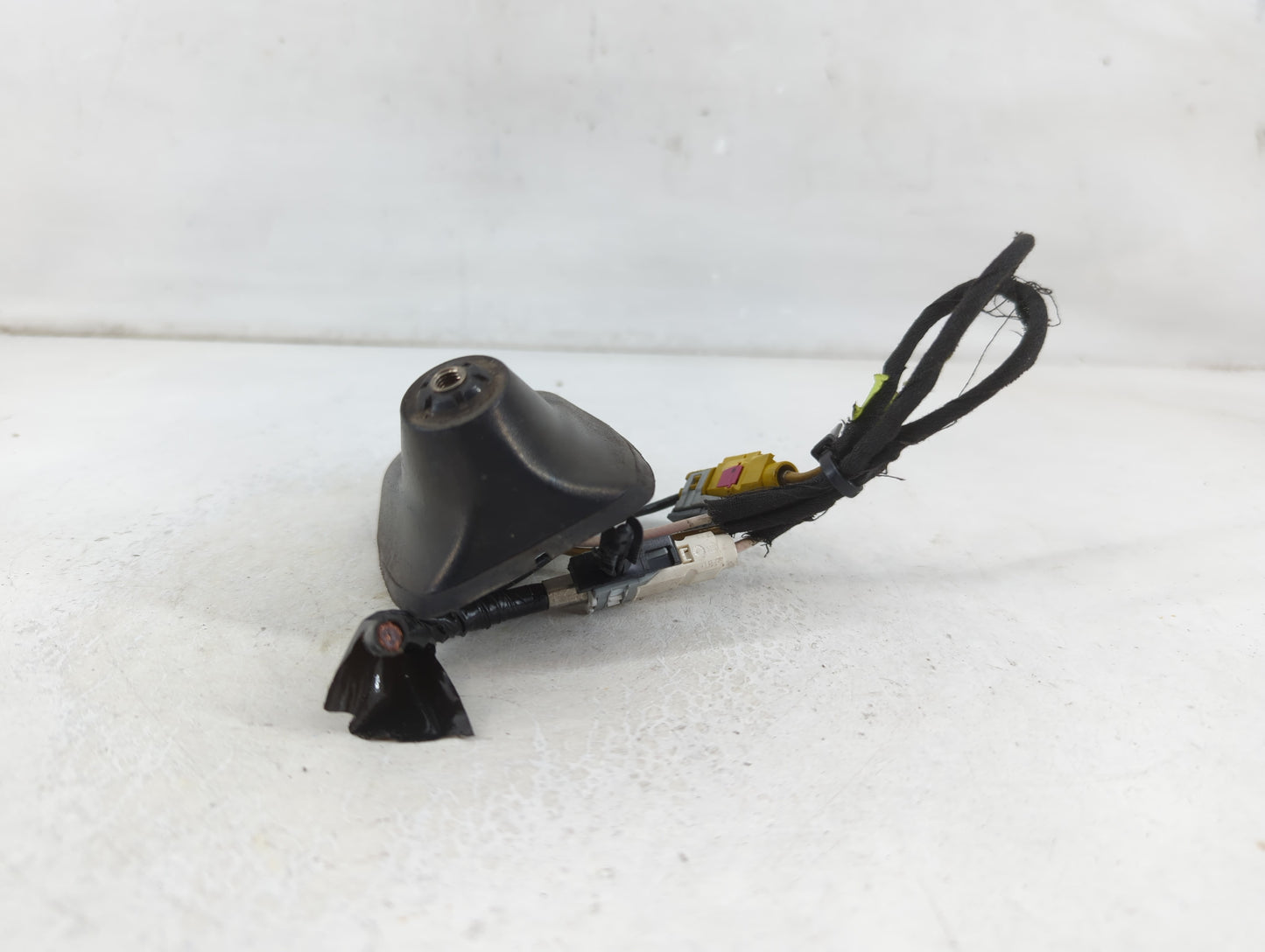 2013 Dodge Journey Antenna - Oem - Oemusedautoparts1.com