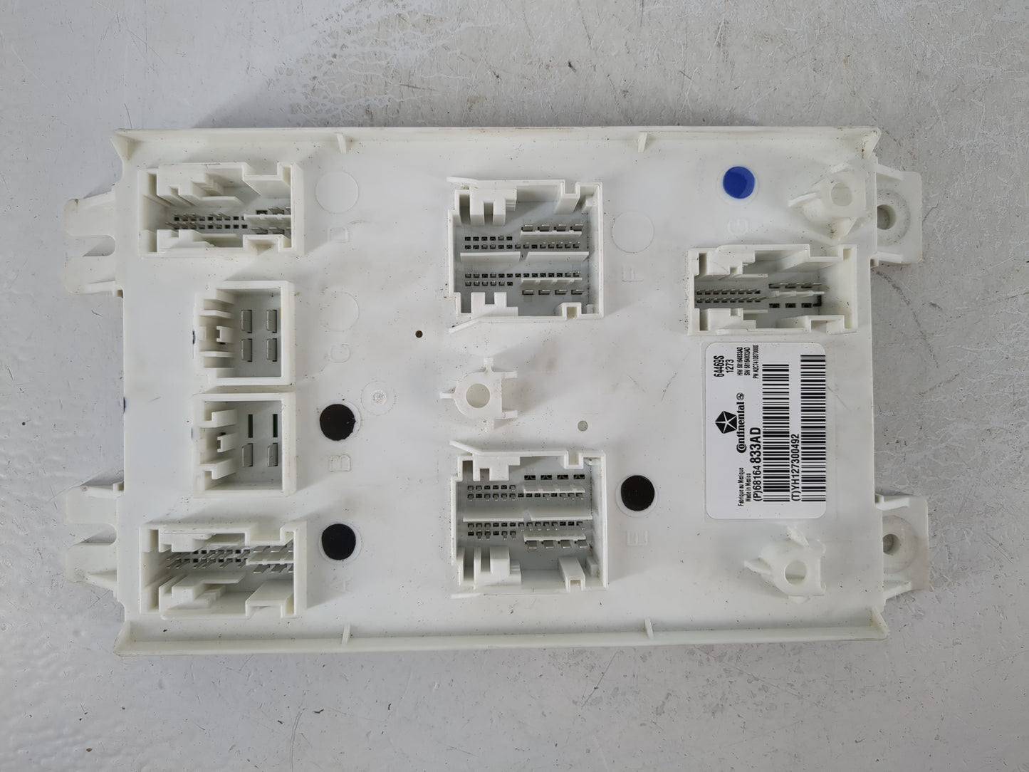 2013 Dodge Journey Chassis Control Module Ccm Bcm Body Control 68164833ad - Oemusedautoparts1.com