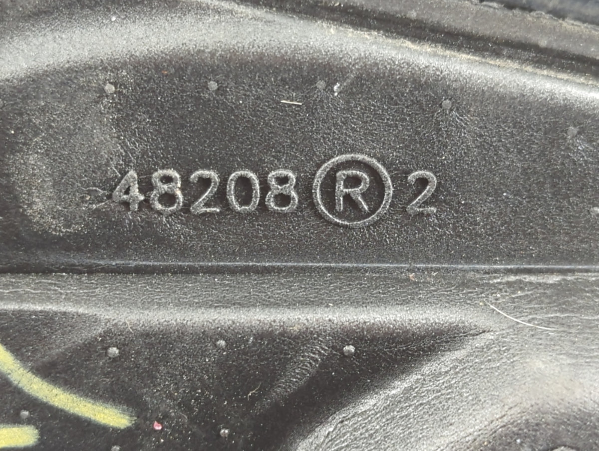 2013 Dodge Journey Passenger Right Side View Manual Door Mirror Black 983055 - Oemusedautoparts1.com