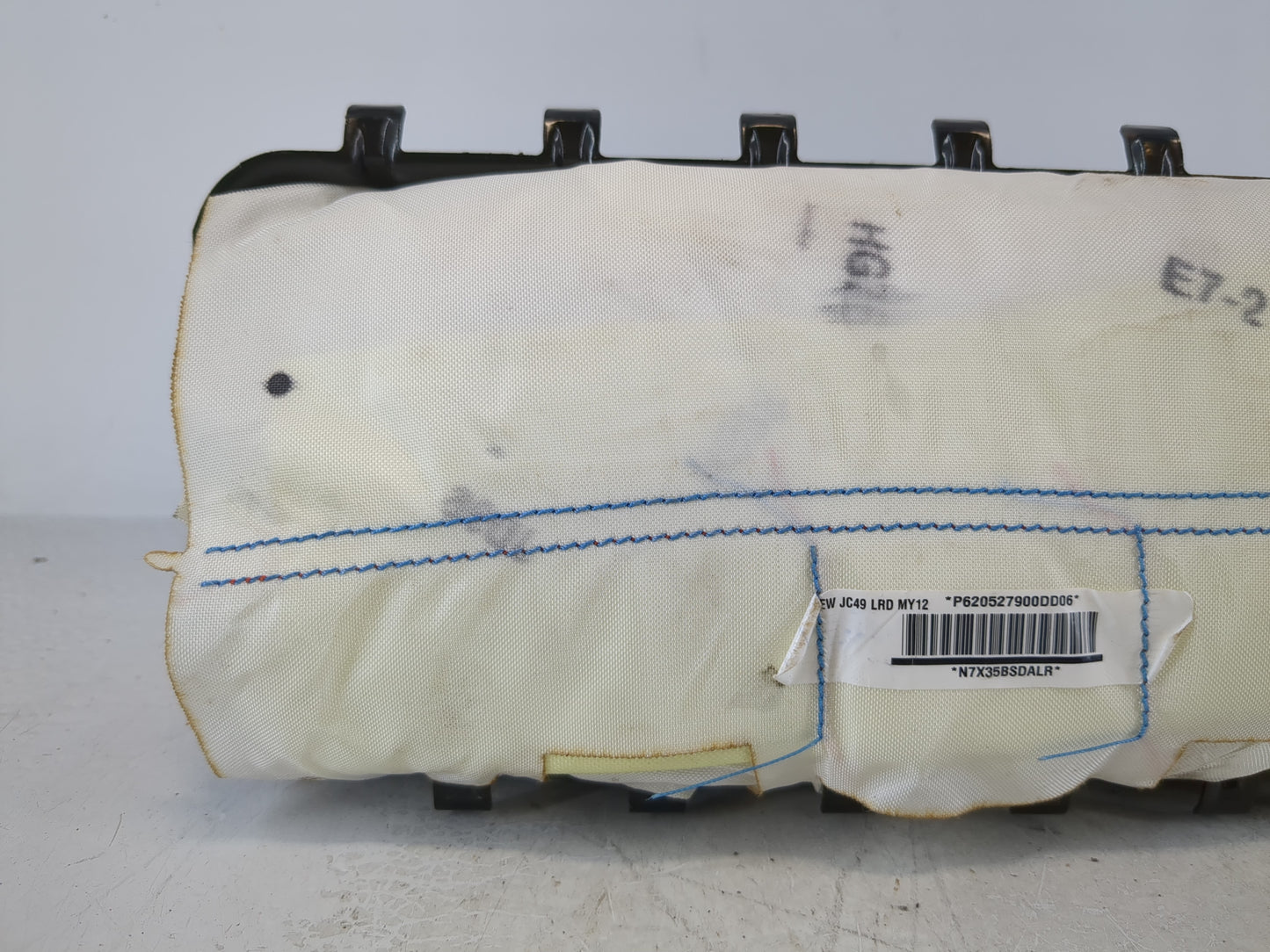 2009-2017 Dodge Journey Air Bag Passenger Right Dashboard OEM Fits Fits 2009 2010 2011 2012 2013 2014 2015 2016 2017 OEM Use
