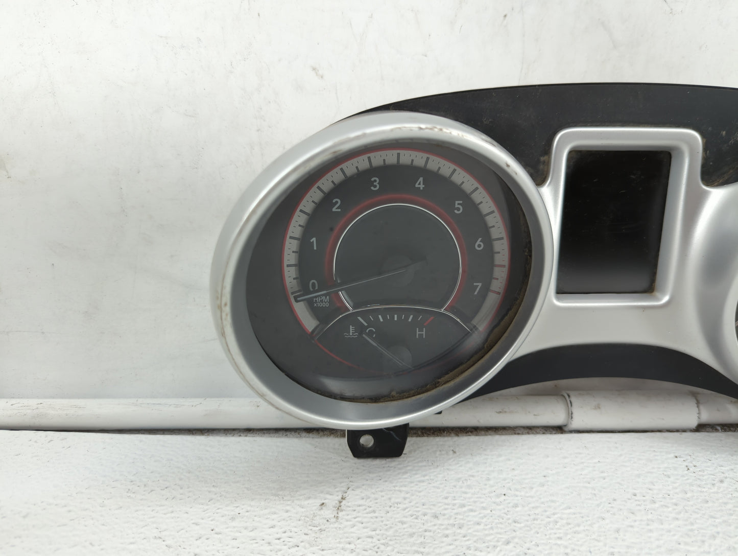 2013 Dodge Journey Instrument Cluster Speedometer Gauges P/N:CR-0041-202-MR-CD 05091537AB, 05091538AD, 05091537AD, 05091537A