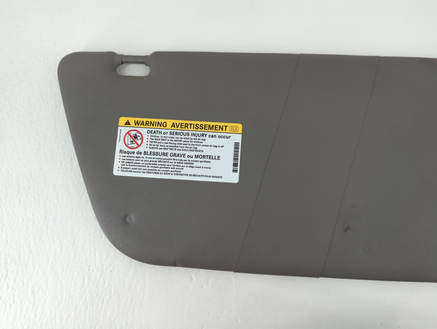 2013 Dodge Mb300 Sun Visor Shade Replacement Passenger Right Mirror Fits OEM Used Auto Parts - Oemusedautoparts1.com