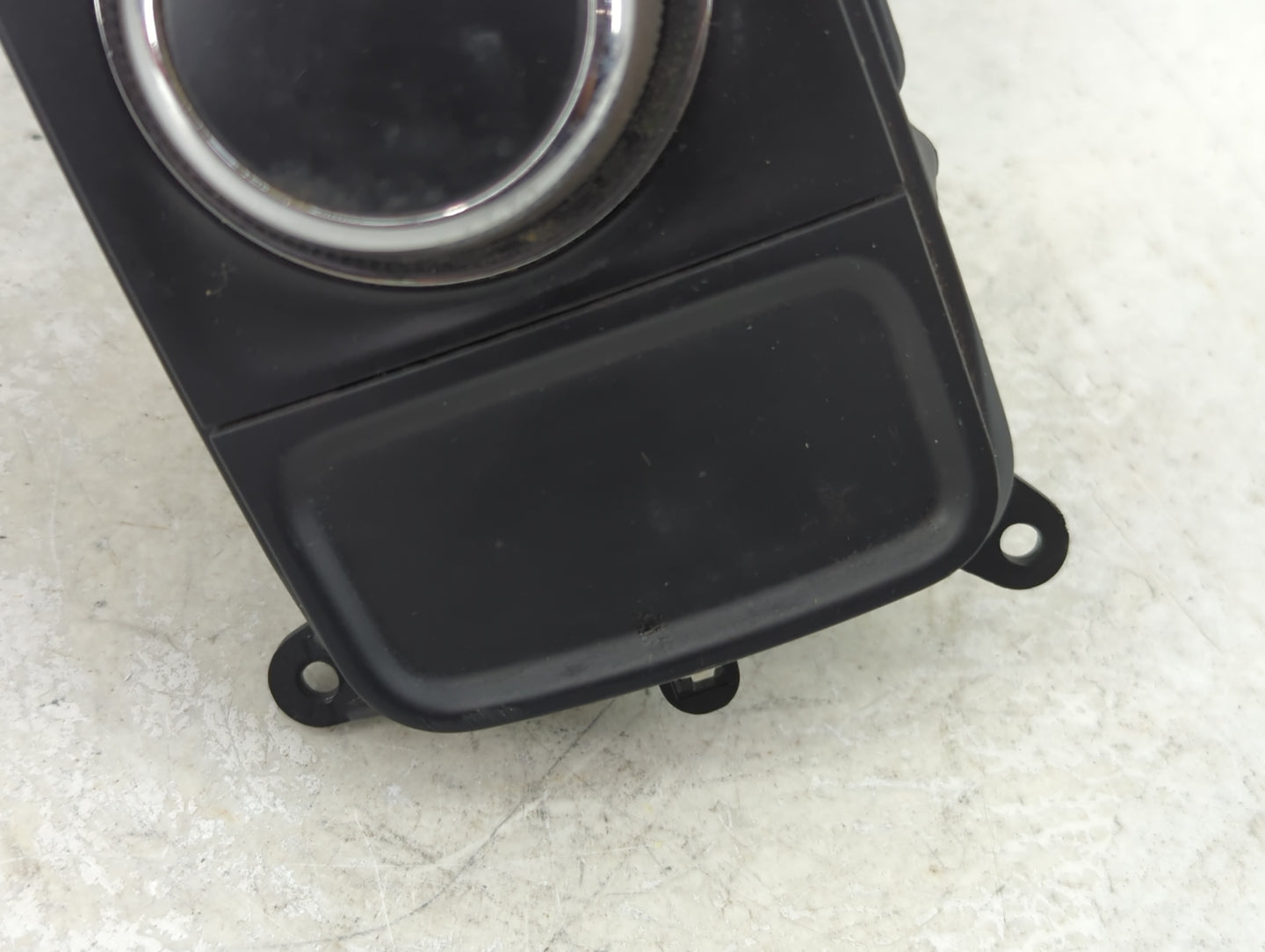 2013 Dodge Ram Floor Console Assembly Shifter - Oemusedautoparts1.com