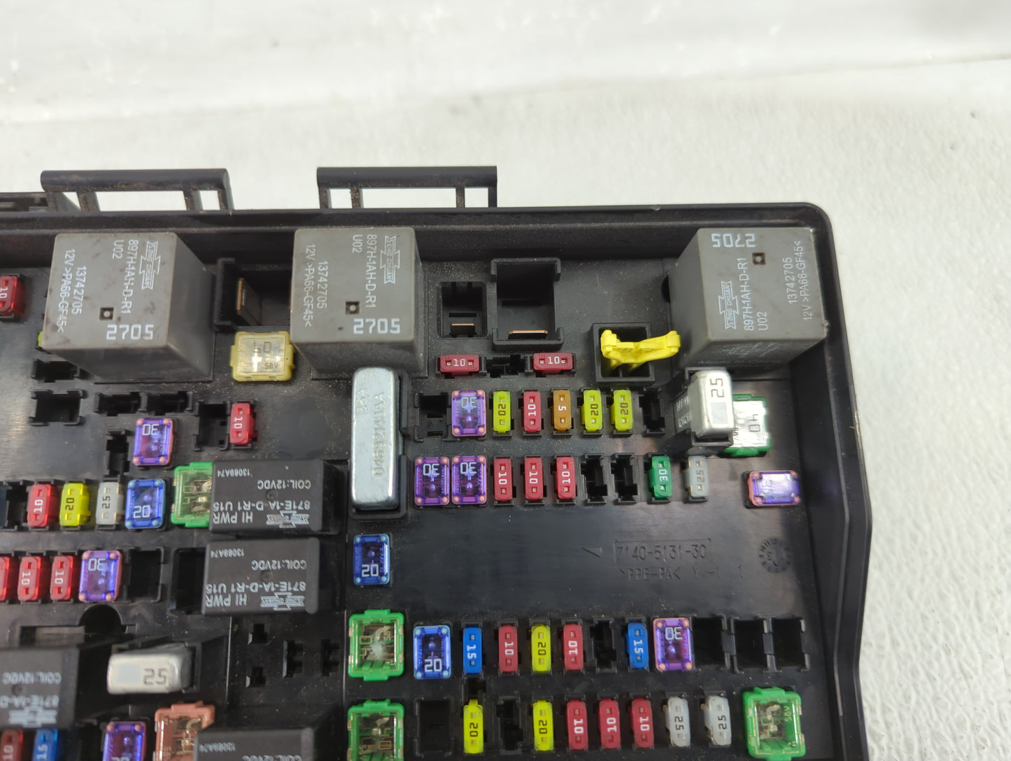 2013 Dodge Ram 1500 Fusebox Fuse Box Panel Relay Module P/N:7140-5131-30 Fits OEM Used Auto Parts - Oemusedautoparts1.com