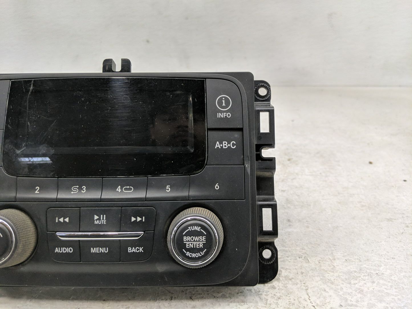 2013 Dodge Ram 1500 Radio AM FM Cd Player Receiver Replacement P/N:P68137114AE Fits OEM Used Auto Parts - Oemusedautoparts1.