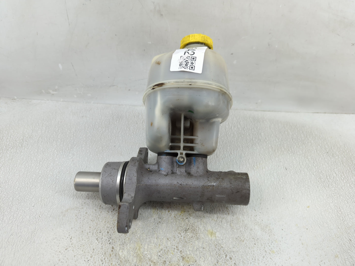 2007-2008 Dodge Ram 1500 Brake Master Cylinder - Oemusedautoparts1.com