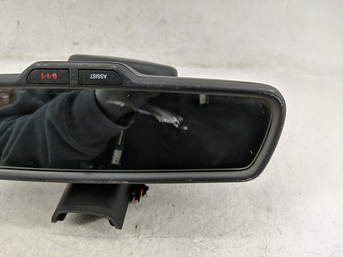 2013 Dodge Ram 1500 Interior Rear View Mirror Replacement OEM Fits OEM Used Auto Parts - Oemusedautoparts1.com