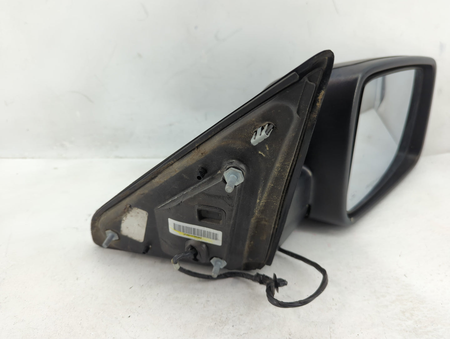 2013 Dodge Ram 1500 Passenger Side View Mirror - Right Door Mirror OEM Used - Oemusedautoparts1.com