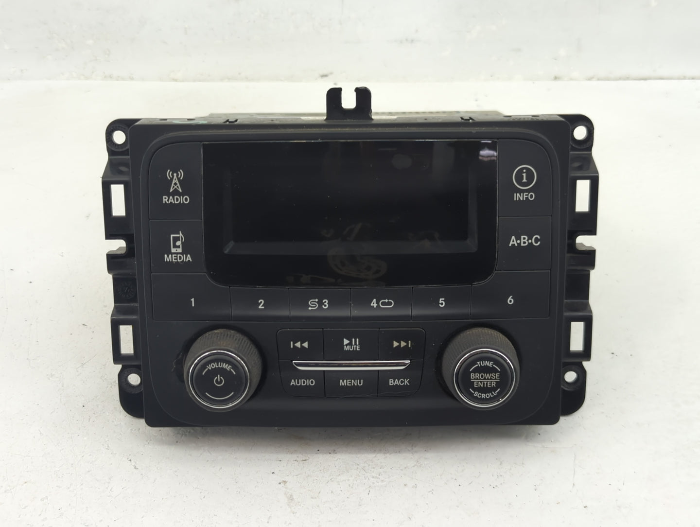2013 Dodge Ram 1500 Radio AM FM Cd Player Receiver Replacement P/N:P68137113AE Fits OEM Used Auto Parts - Oemusedautoparts1.