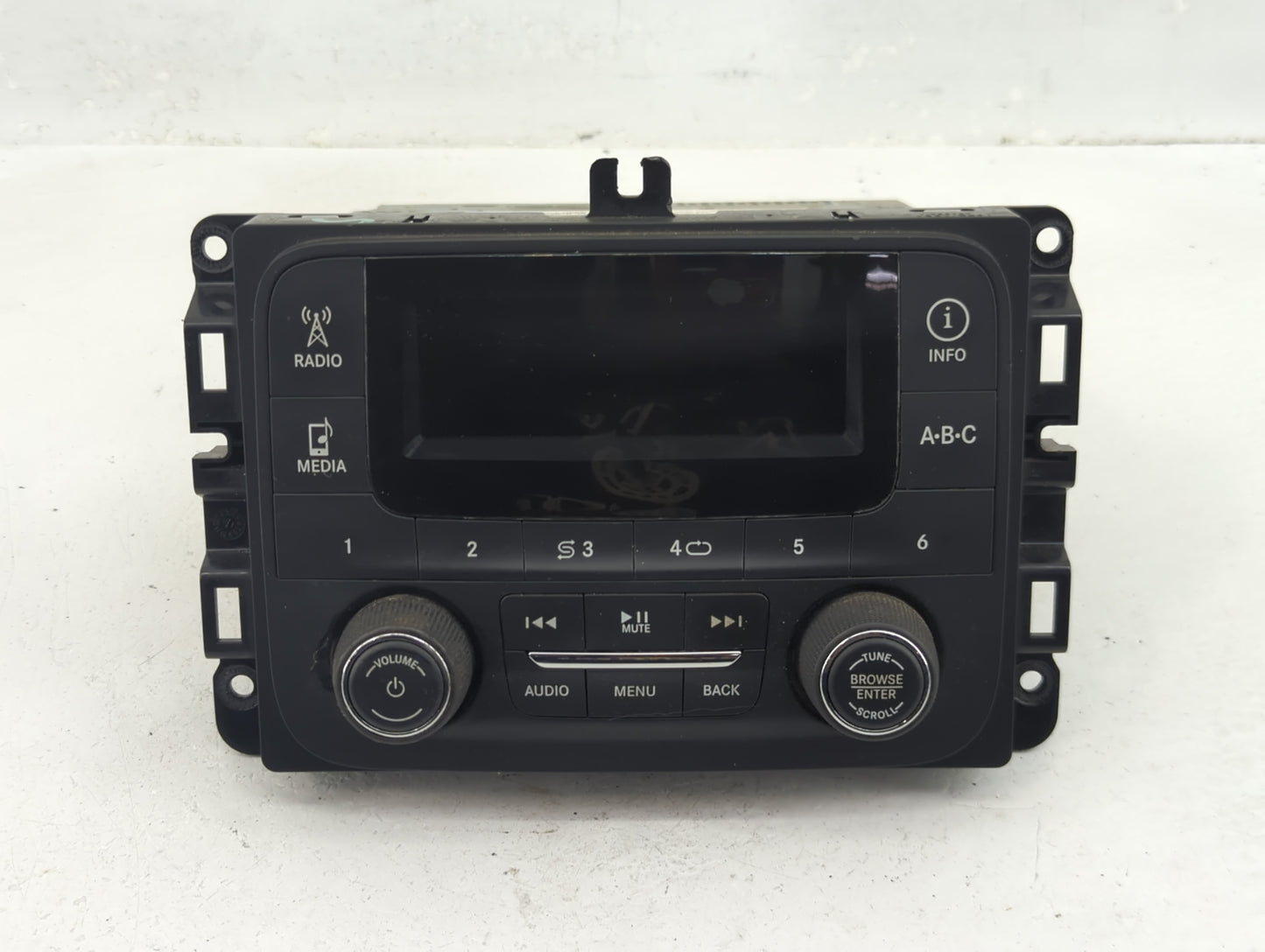 2013 Dodge Ram 1500 Radio AM FM Cd Player Receiver Replacement P/N:P68137113AE Fits OEM Used Auto Parts - Oemusedautoparts1.