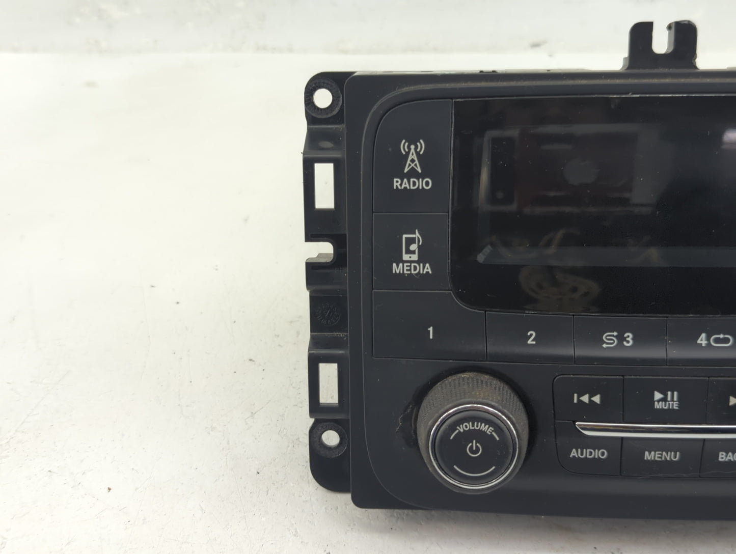 2013 Dodge Ram 1500 Radio AM FM Cd Player Receiver Replacement P/N:P68137113AE Fits OEM Used Auto Parts - Oemusedautoparts1.
