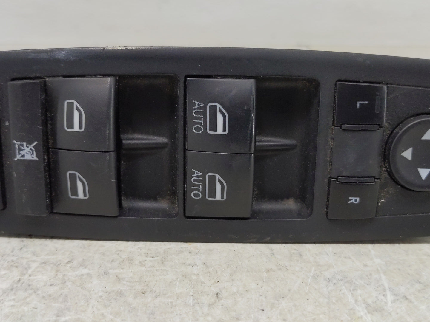 2013 Dodge Ram 1500 Master Power Window Switch Replacement Driver Side Left Fits Fits 2012 2014 2015 2016 OEM Used Auto Part