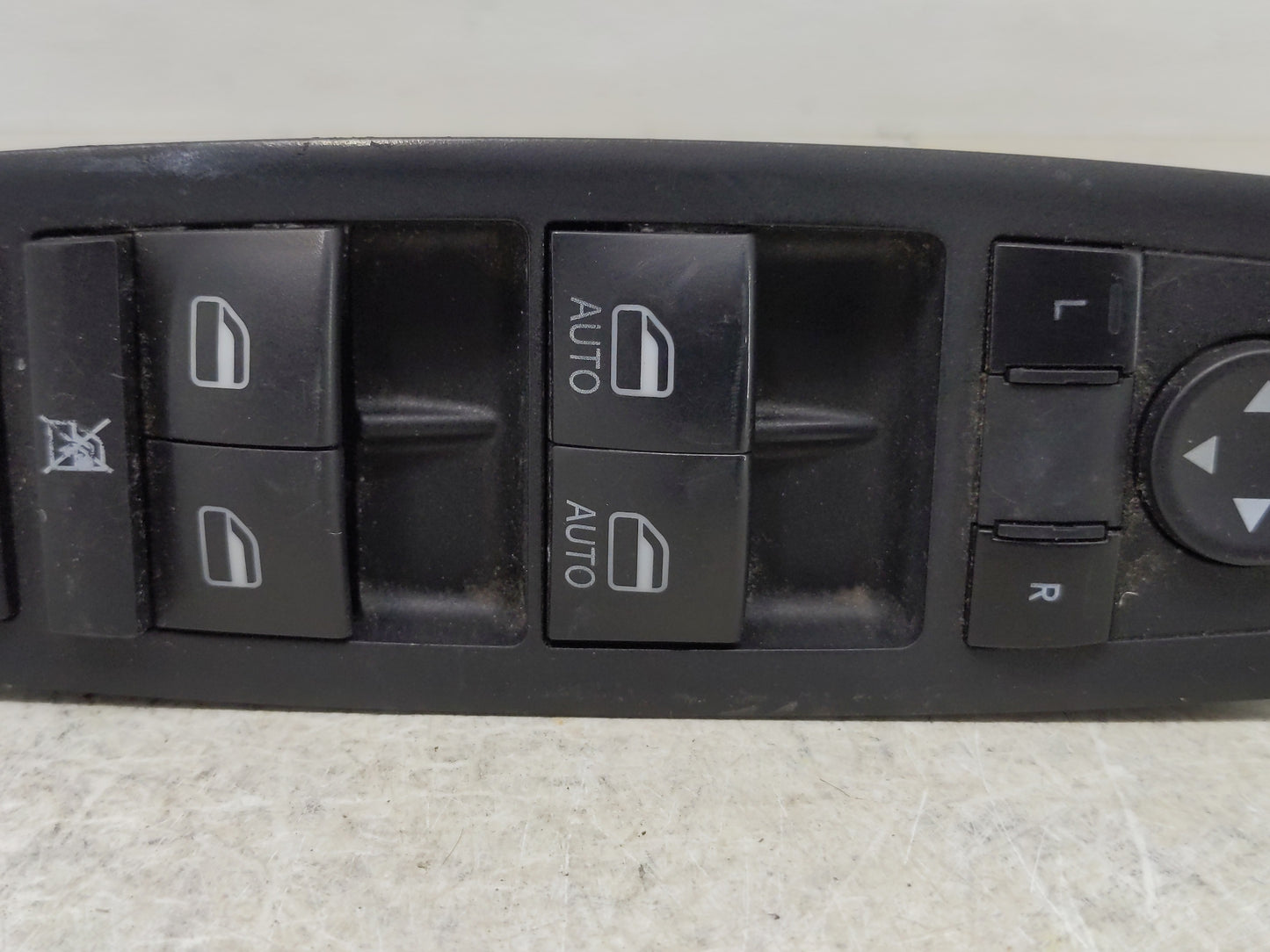 2013 Dodge Ram 1500 Master Power Window Switch Replacement Driver Side Left Fits Fits 2012 2014 2015 2016 OEM Used Auto Part