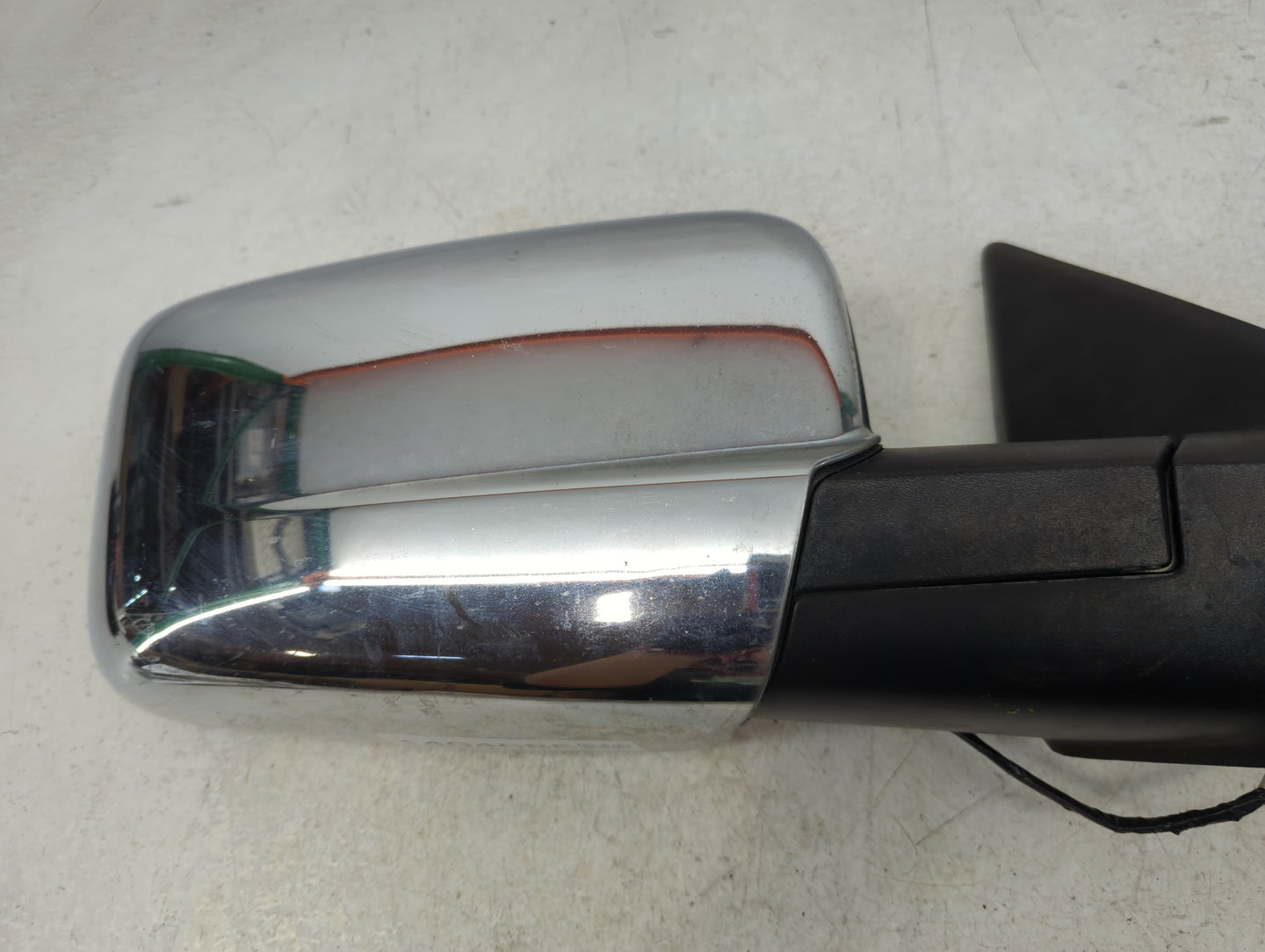 2013 Dodge Ram 1500 Passenger Side View Mirror - Right Door Mirror OEM Used - Oemusedautoparts1.com
