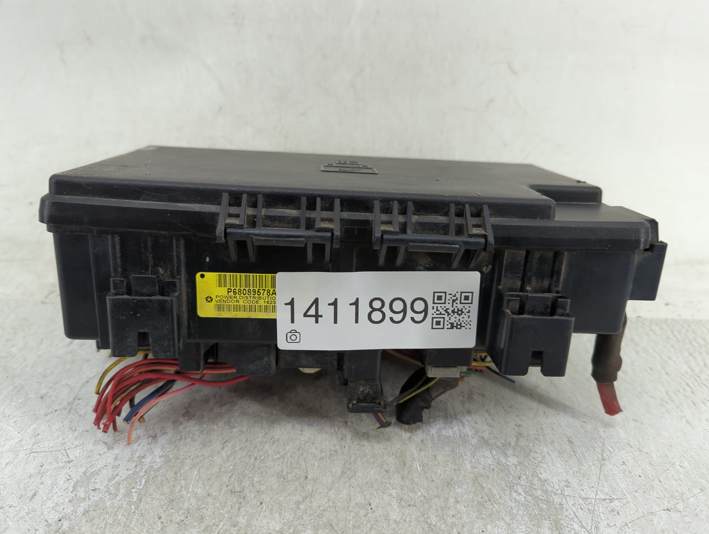 2013 Dodge Ram 1500 Fusebox Fuse Box Panel Relay Module P/N:68089578AI Fits OEM Used Auto Parts - Oemusedautoparts1.com