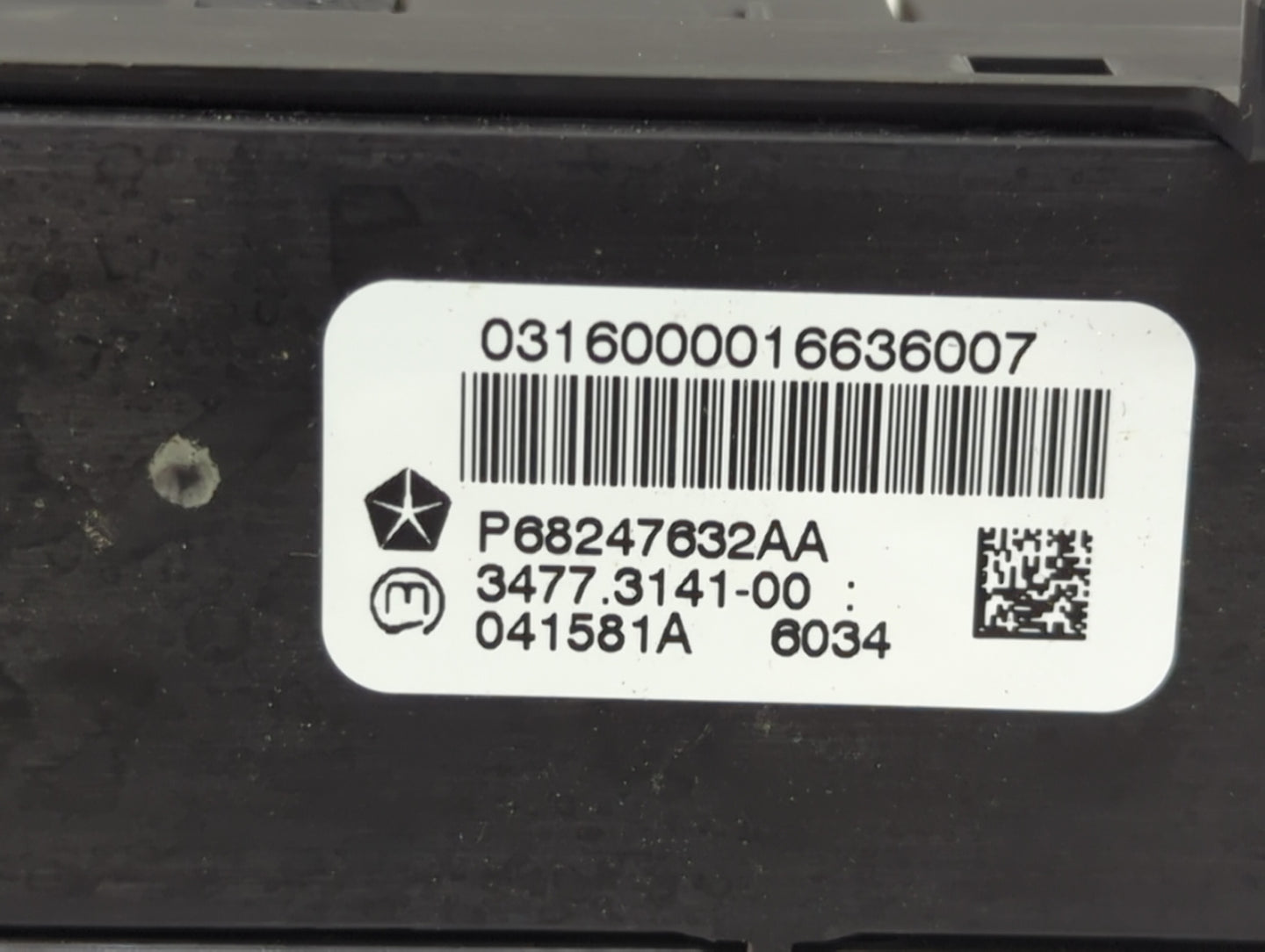 Dodge Ram 1500 Traction Control Module 68247632aa - Oemusedautoparts1.com