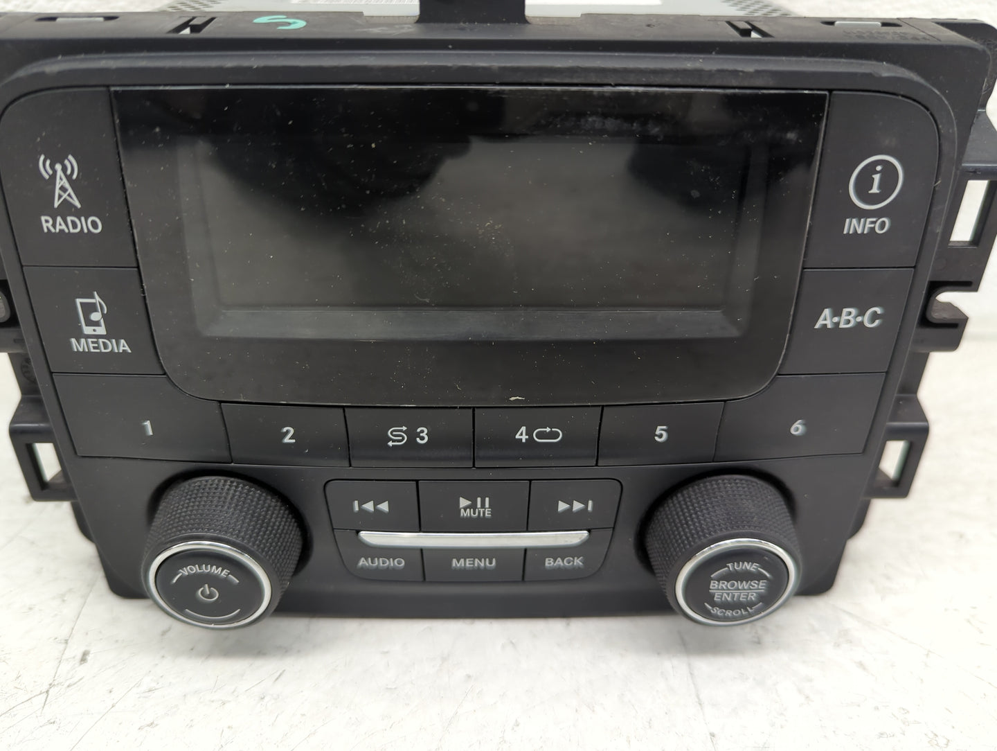 2013 Dodge Ram 1500 Radio AM FM Cd Player Receiver Replacement P/N:P68137113AE Fits OEM Used Auto Parts - Oemusedautoparts1.