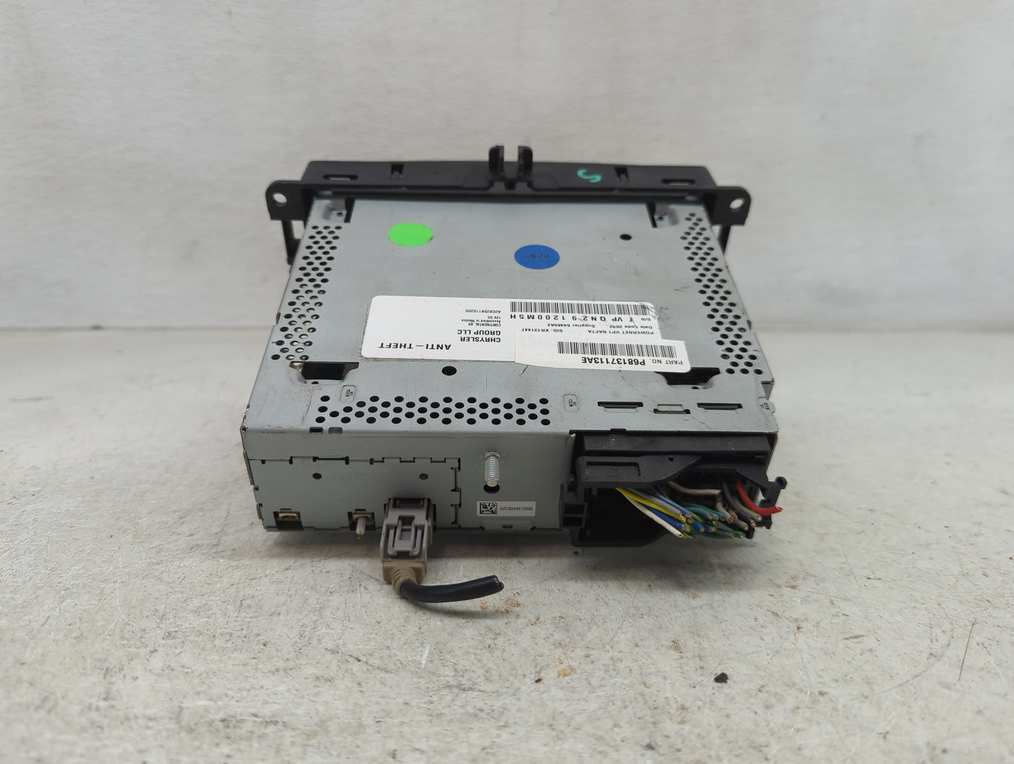 2013 Dodge Ram 1500 Radio AM FM Cd Player Receiver Replacement P/N:P68137113AE Fits OEM Used Auto Parts - Oemusedautoparts1.