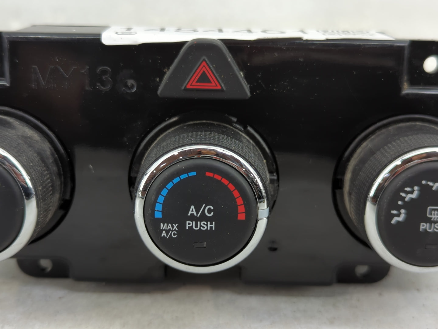 2013 Dodge Ram 1500 Climate Control Module Temperature AC/Heater Replacement P/N:P68105021AF Fits OEM Used Auto Parts - Oemu